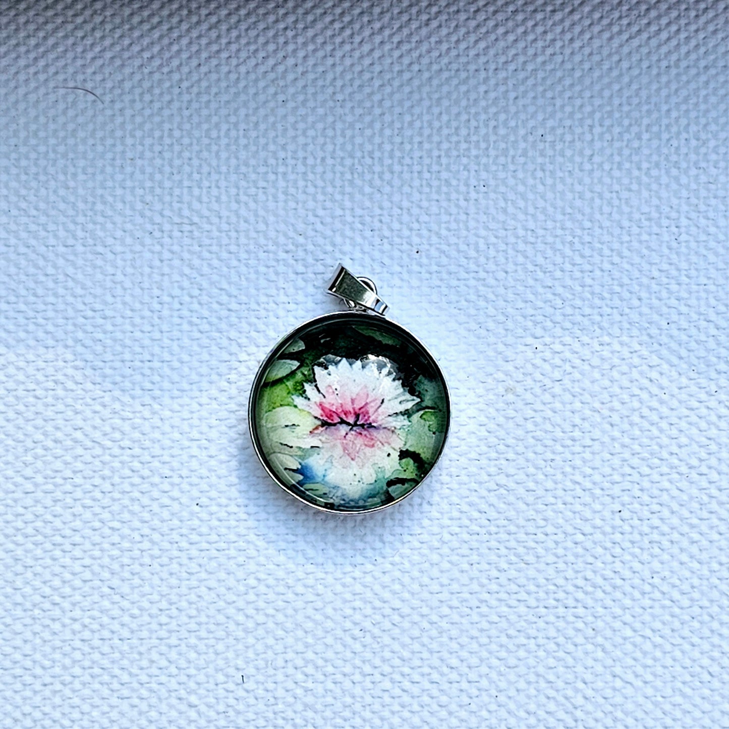 Aquarellanhänger Seerose, silber - watercolor art pendant "Water Lily"