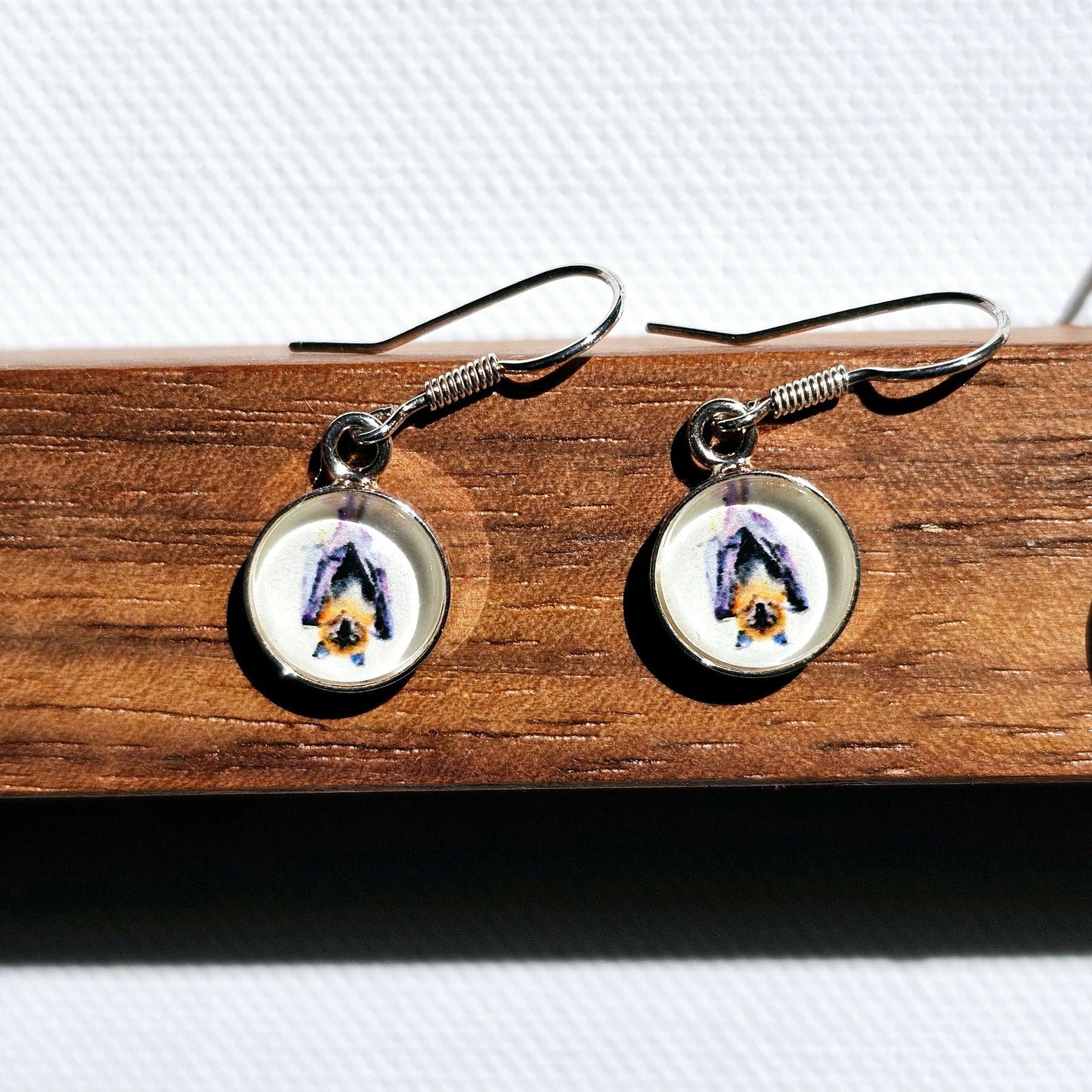 Aquarell Ohringe Flughund "Upside Down" silber - Art earrings "Upside Down" silber