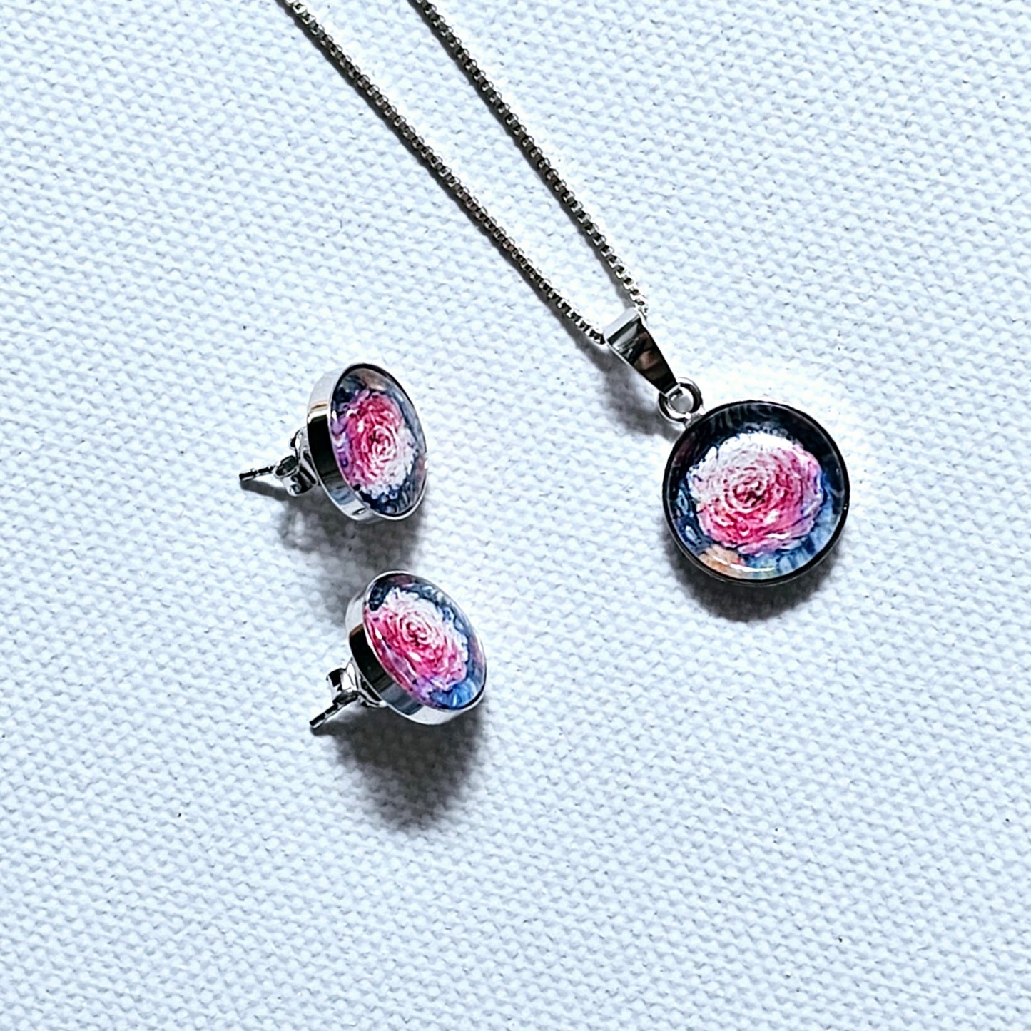 Aquarell-Ohrstecker - watercolor art earrings "Kiss from a Rose"