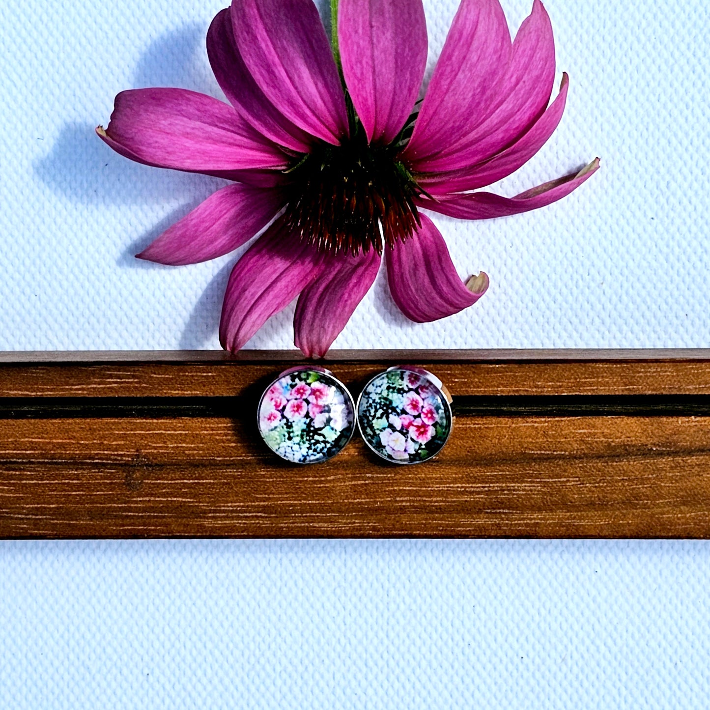 Aquarell-Ohrringe "Malvenblüte" silber - Watercolor Art Earrings "Mallow Blossom" silber